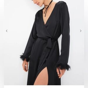 New For Love & Lemons luxury full length robe M